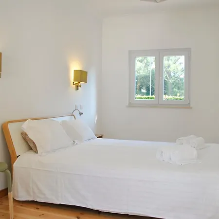 Villa Quinta Do Chaparro Sleeps 8 Pool Wifi Quinta do Conde
